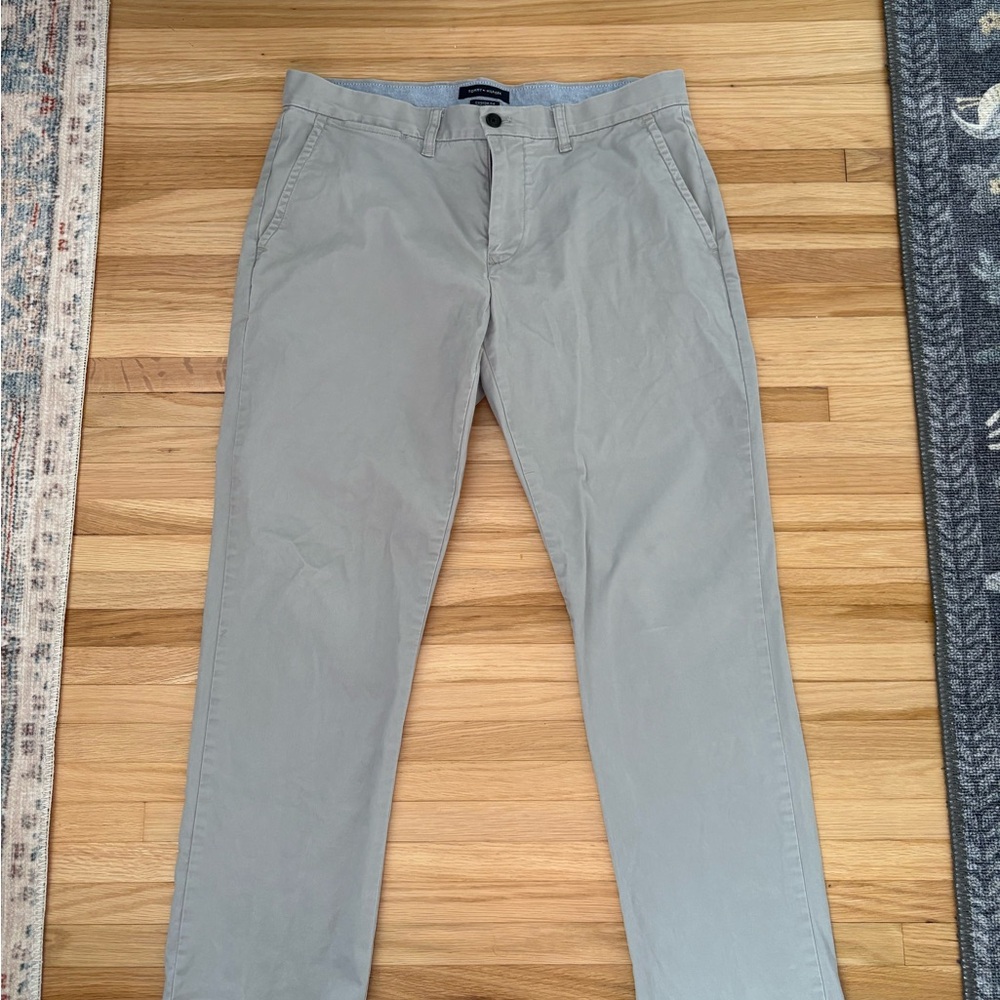 Tommy Hilfiger Light Gray Chinos